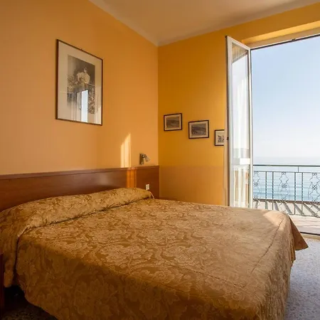 Badano Sul Mare 호텔 알라시오