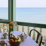 Szálloda Badano Sul Mare 3*