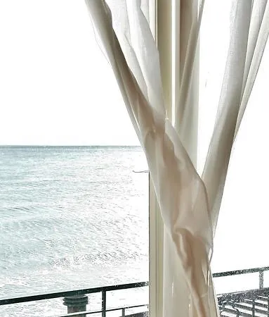 Badano Sul Mare Алассио