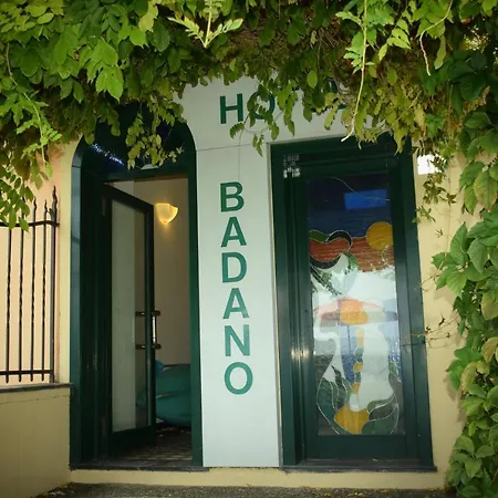 Badano Sul Mare